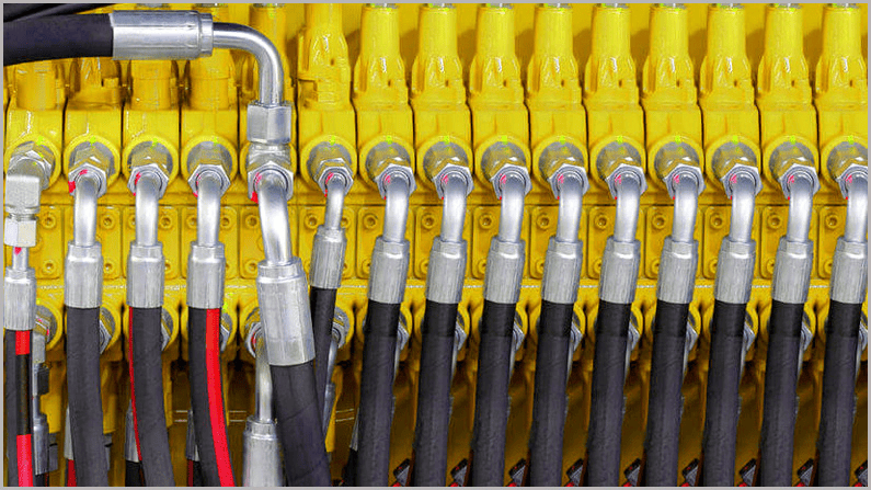 Système de distribution hydraulique avec flexibles haute pressio
